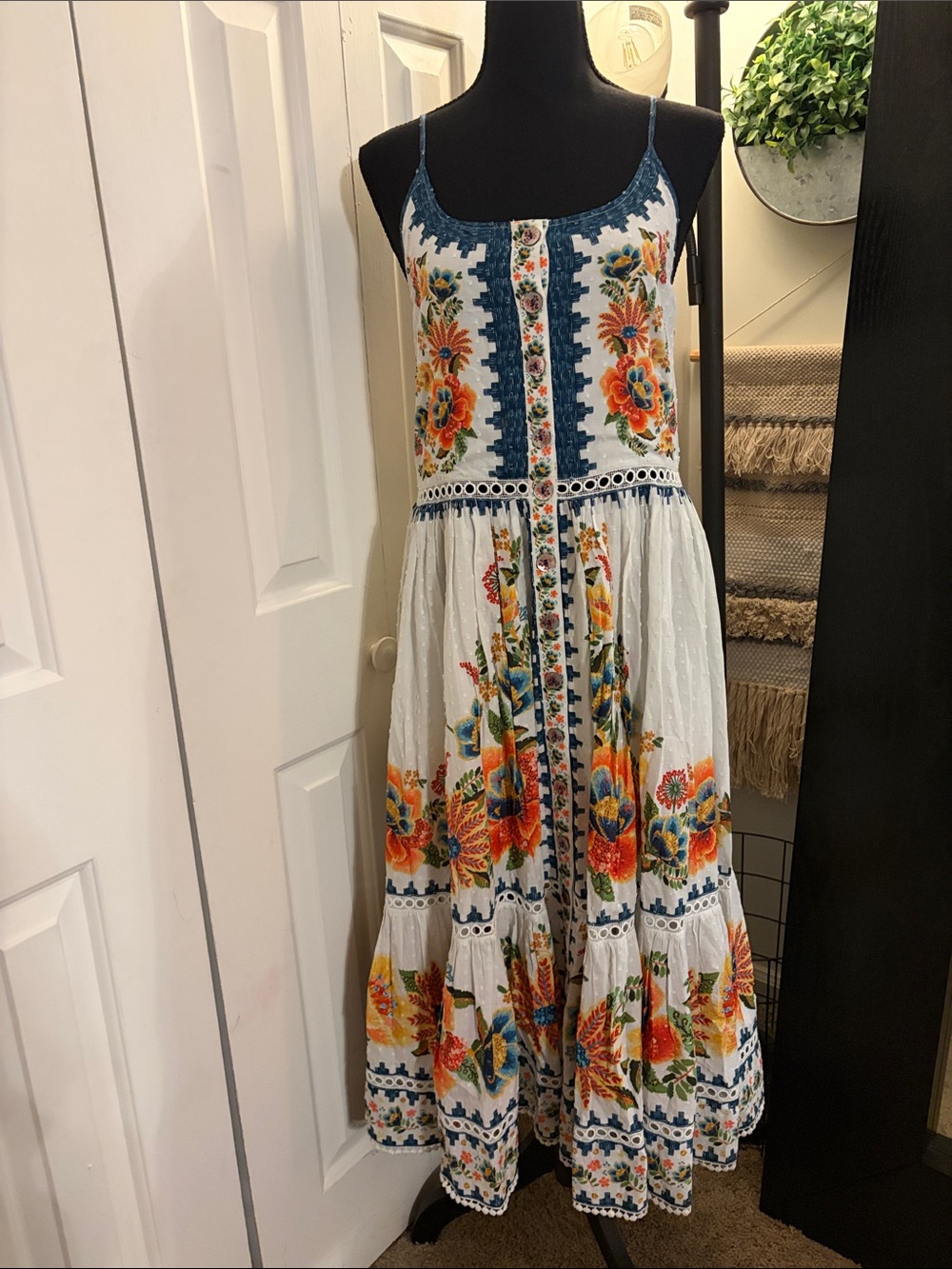 FARM Rio Off-White Delicate Garden Midi Dress Multicolor Floral
